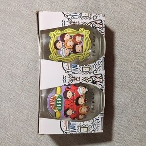 FRIENDS Glassware Set
